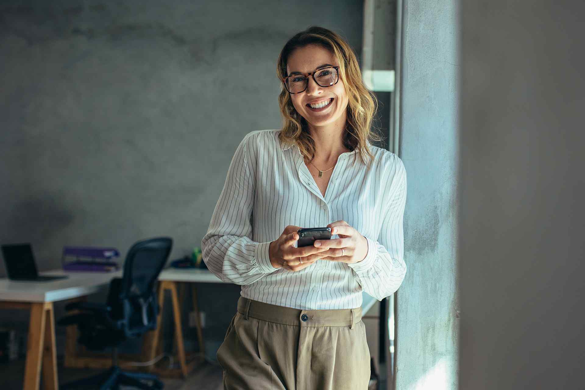 https://nopcommerceexperts.com/wp-content/uploads/2020/09/fluid_hero_08.jpg